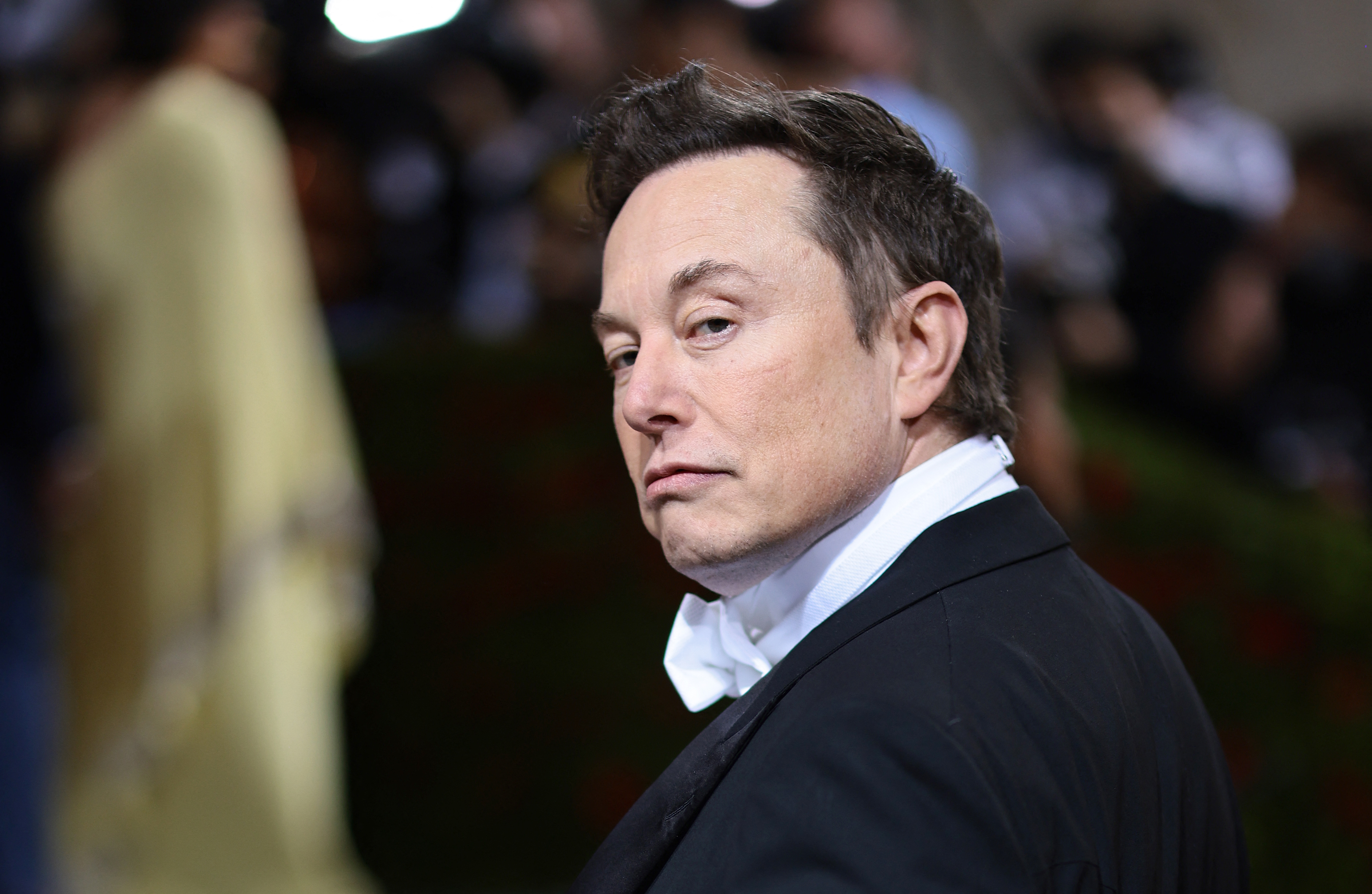 La fuite des annonceurs a coûté plus de 1,5 milliard de dollars au ...